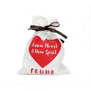 Canvas_Ribbon_Drawstring_Pouch_NUS_1